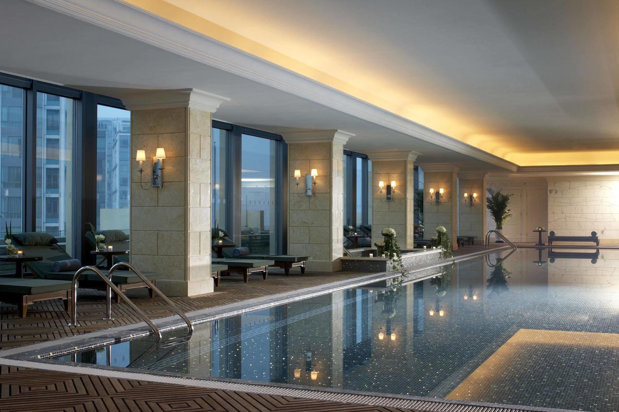 The Ritz-carlton 5*