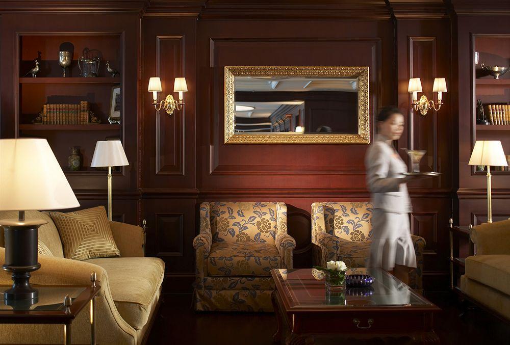 The Ritz-carlton