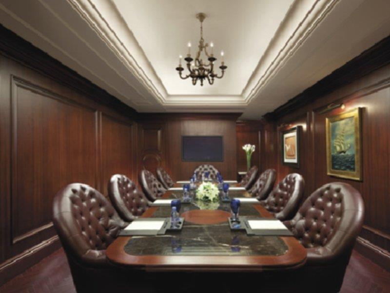 The Ritz-carlton