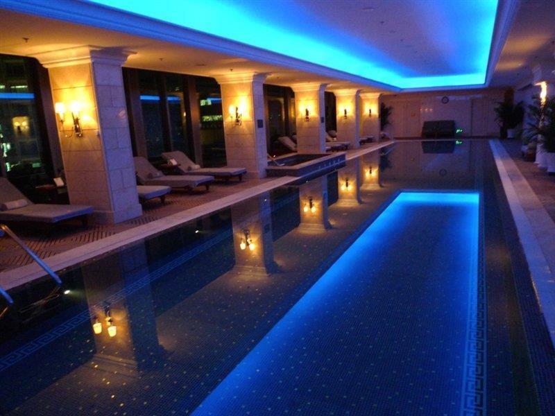 Hotel The Ritz-carlton