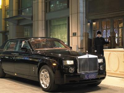 The Ritz-carlton